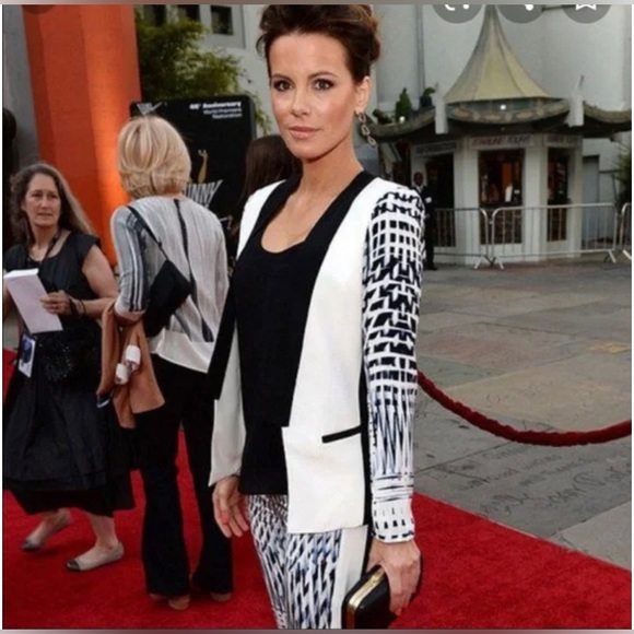 Parker ‘Reef’ 100% Silk Blazer size Small - Picture 2 of 5